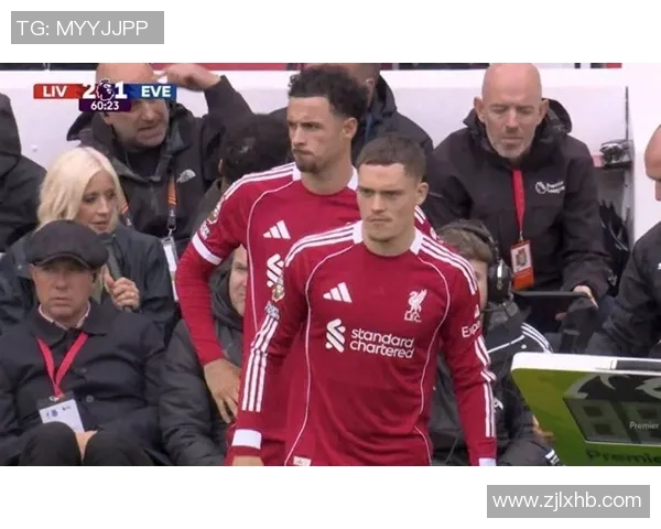 利物浦连换三人 埃基蒂克和维尔茨替补登场 麦卡利斯特被替换下场